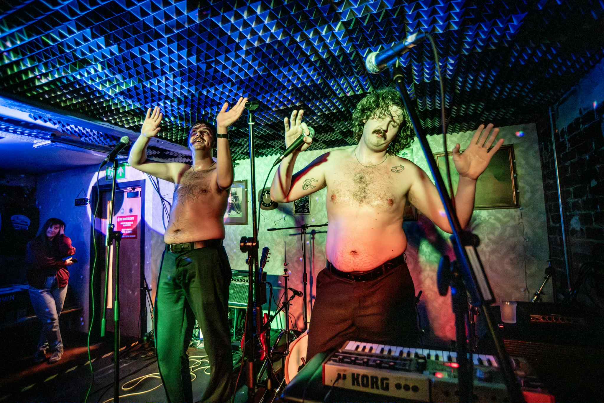 8c16437a-e933-4af8-83e2-734def97d8f6